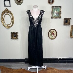 Vintage Black Lace Nightgown Maxi Slip Dress lingerie union made